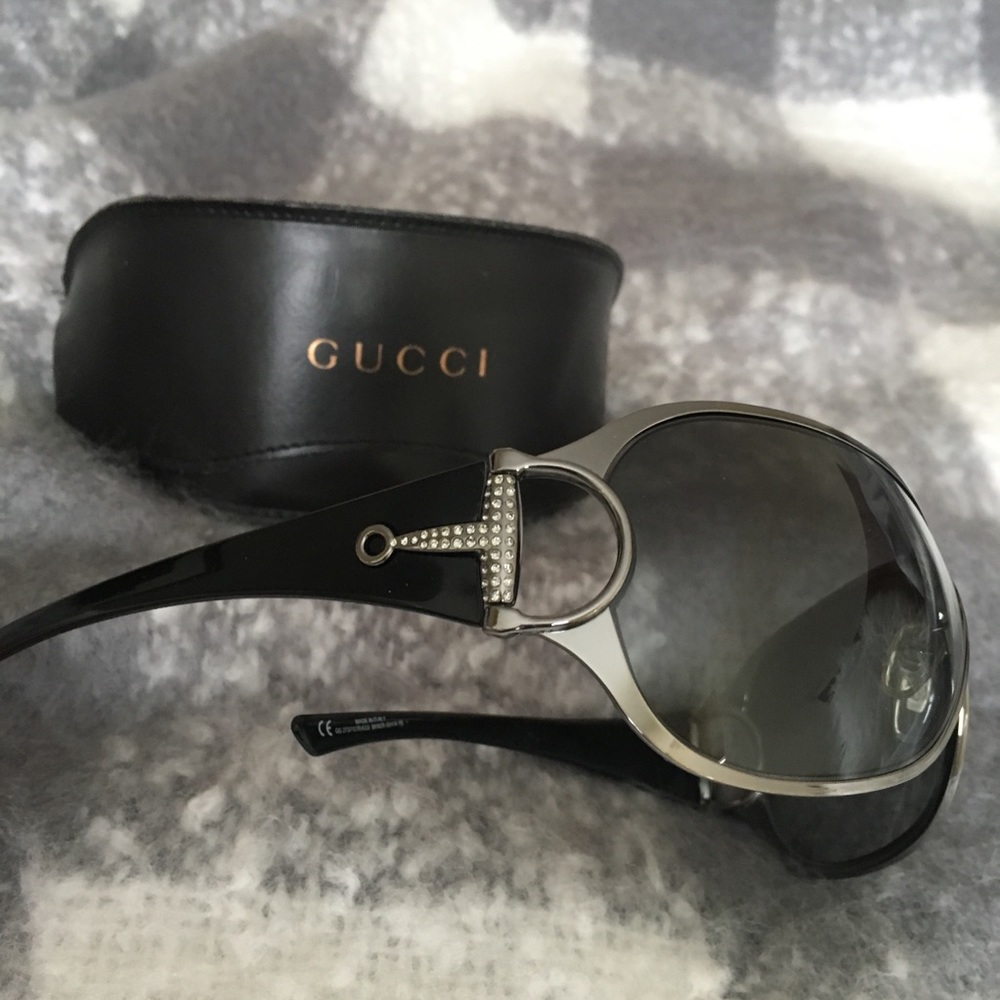 Gucci Aviators With Crystals